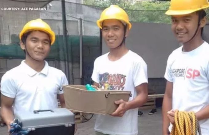 Triplets, nakapag-tapos ng pag-aaral ng lahat ay may karangalan na Cum