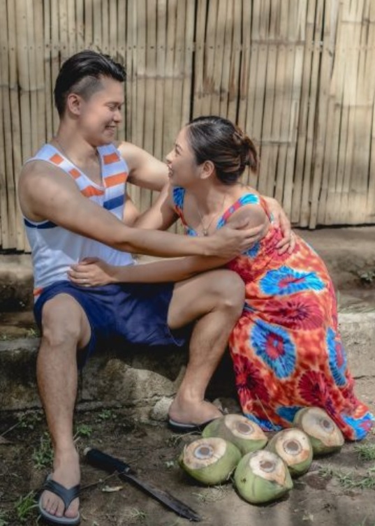 Isang simple at makatotohanang pre-wedding photoshoot sa Laguna labis