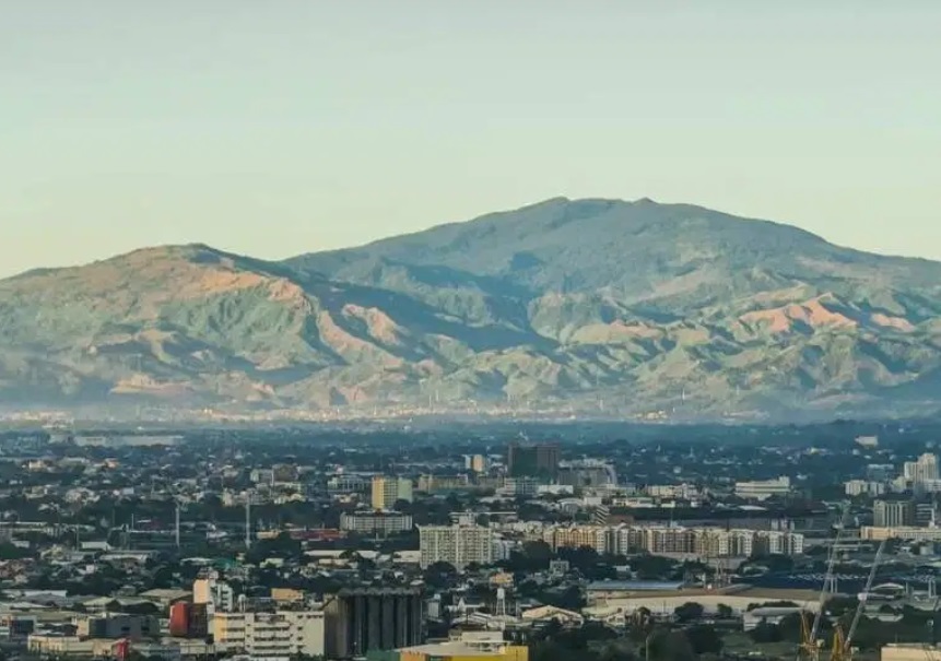 Napakagandang larawan ng bundok ng Sierra Madre na hinangaan ng publiko